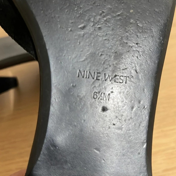 Nine West black pointed toe flat shoes 6.5 - Picture 11 of 12